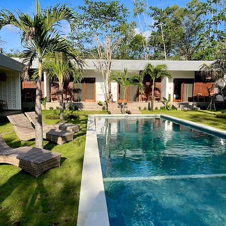 Tropical Almond Villa Улувату Экстерьер фото