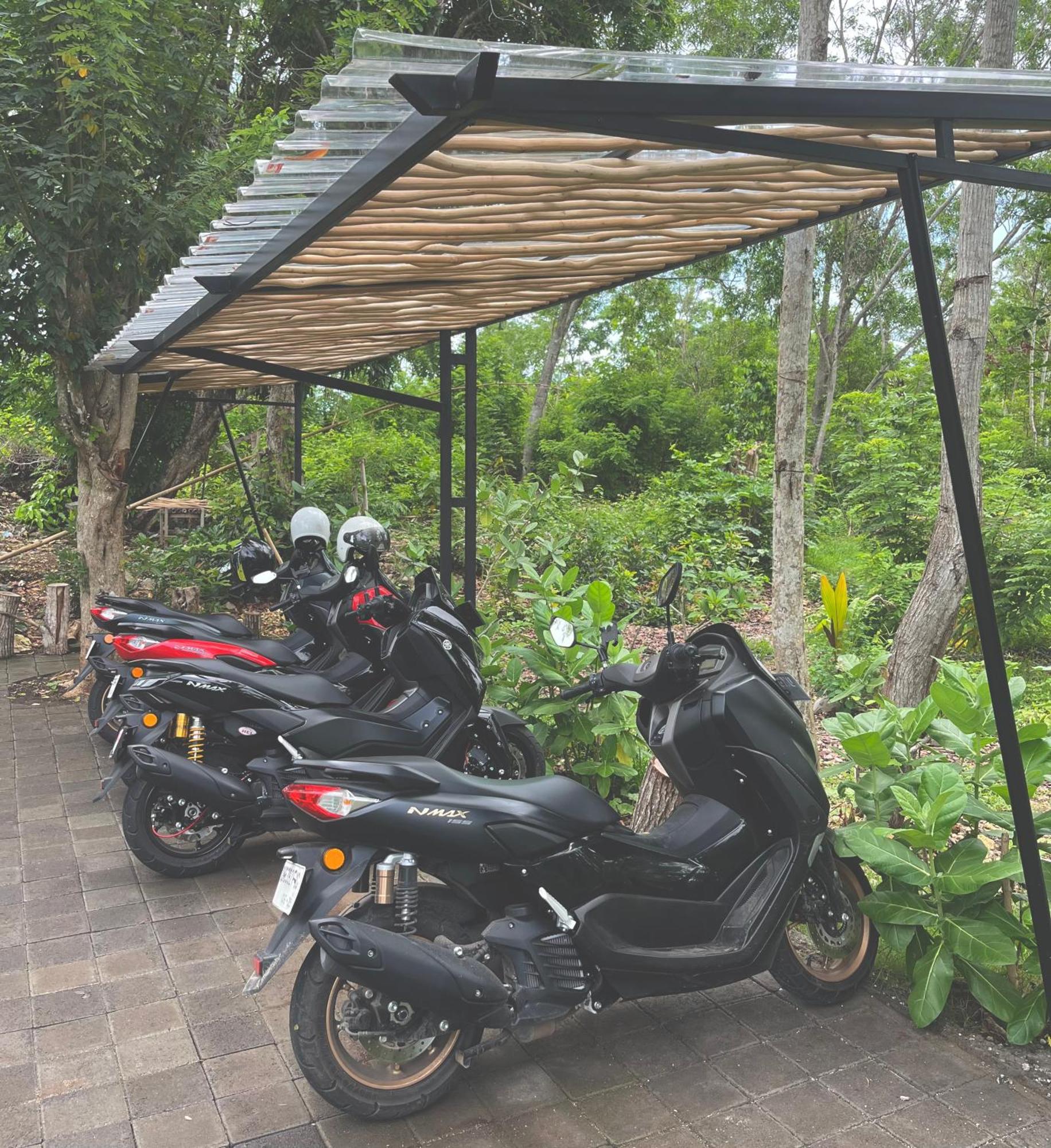 Tropical Almond Villa Улувату Экстерьер фото