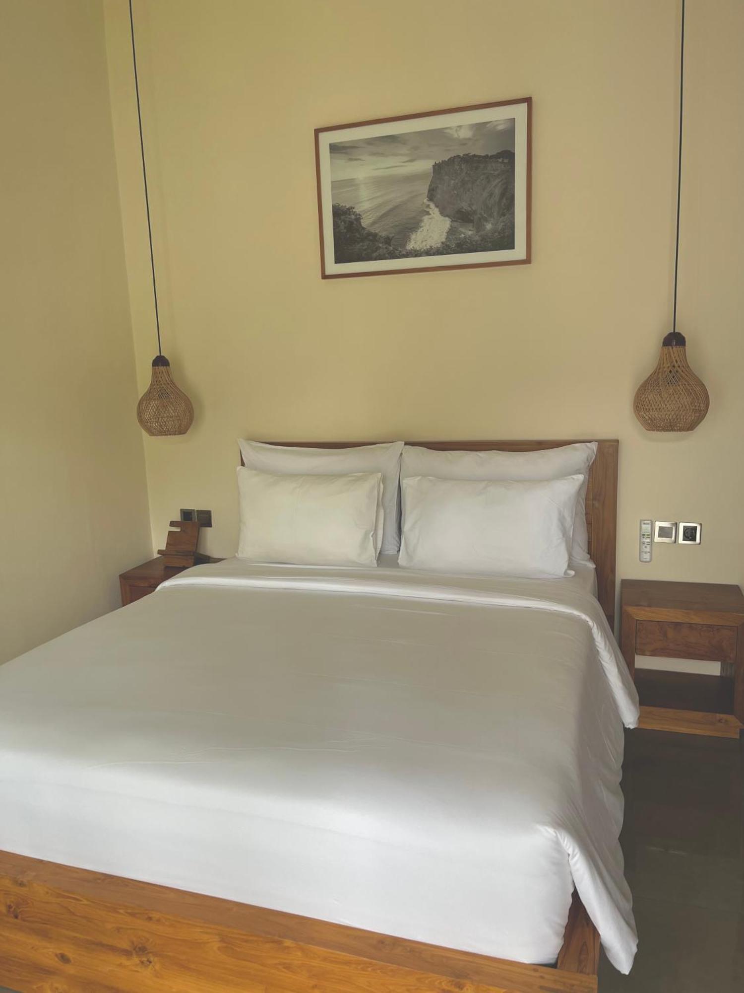 Tropical Almond Villa Улувату Экстерьер фото