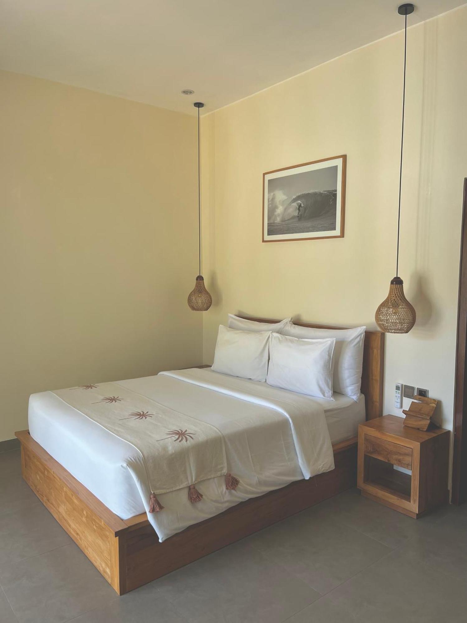 Tropical Almond Villa Улувату Экстерьер фото